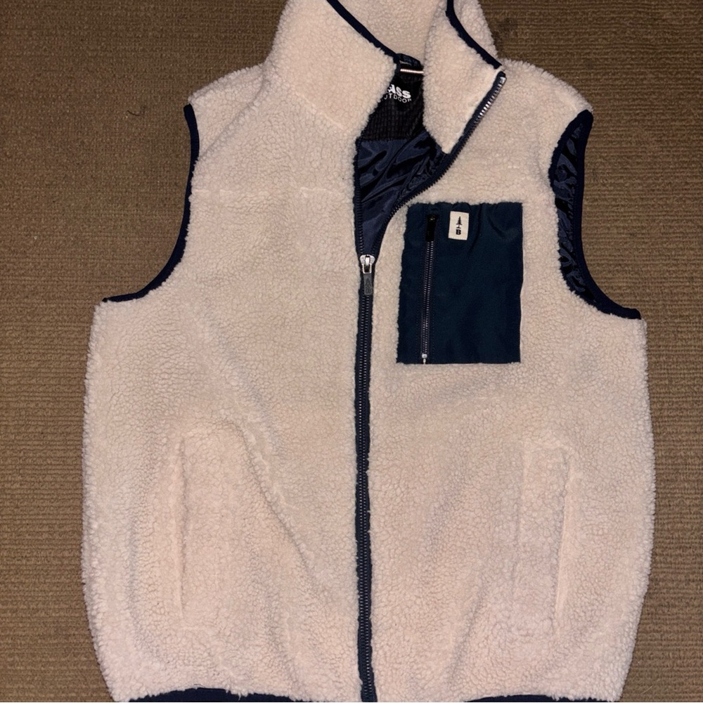 Bass Outdoor Vest